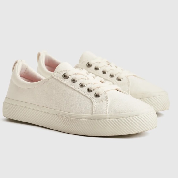Quince - Eco Cotton Canvas Everyday Sneaker - Picture 1 of 17